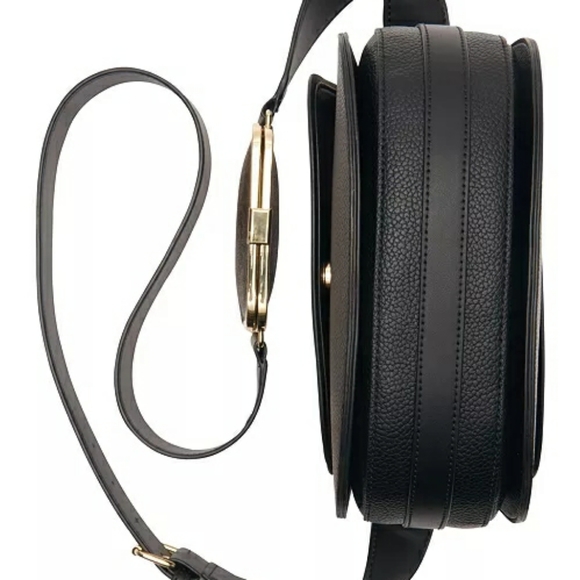 Calvin Klein Bella Crossbody - Picture 5 of 12